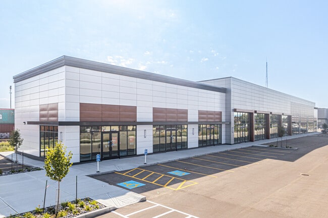More details for 3615 Gateway Blvd NW, Edmonton, AB - Office/Retail for Lease