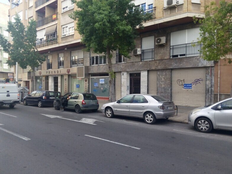 Commerce de détail dans Elche à vendre - Photo du bâtiment - Image 2 de 14