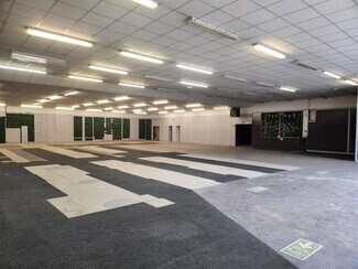 Plus de détails pour 32 Waterloo Rd, Stoke On Trent - Commerce de détail à vendre