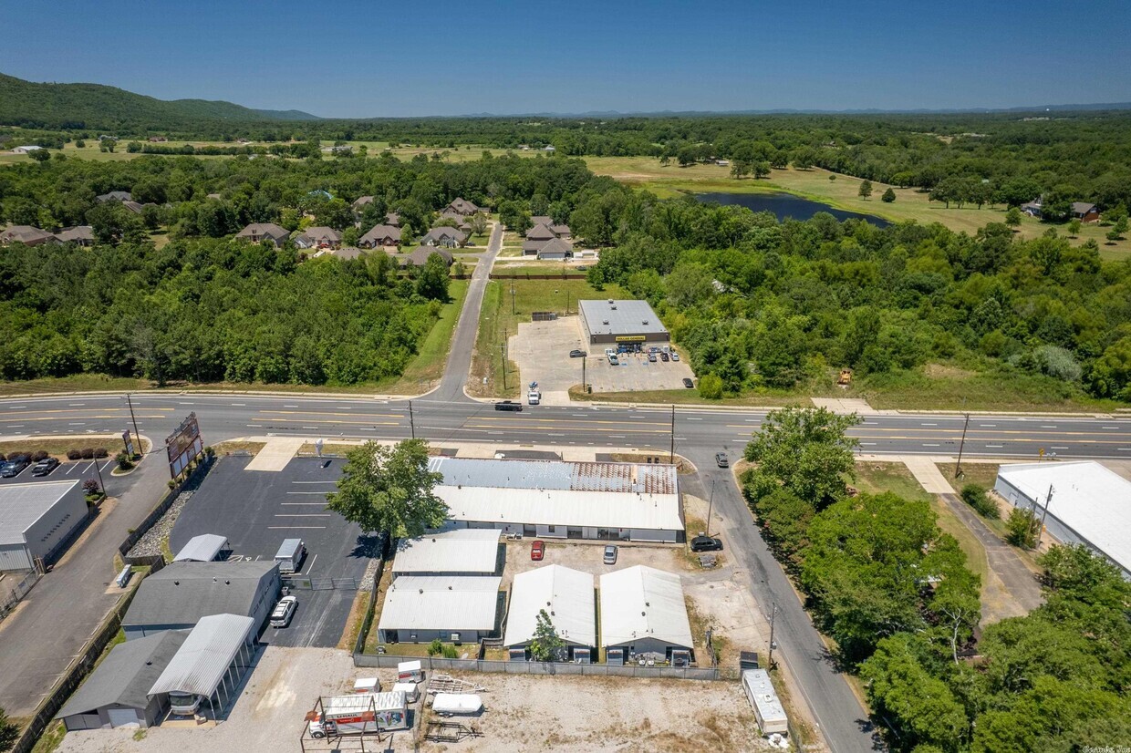 10 Long Beach Dr, Lake Hamilton, AR for sale Primary Photo- Image 1 of 1