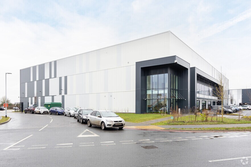 Unit 3 Hyperion, Curie Drive, Great Notley, Braintree à louer - Photo du bâtiment - Image 2 de 2