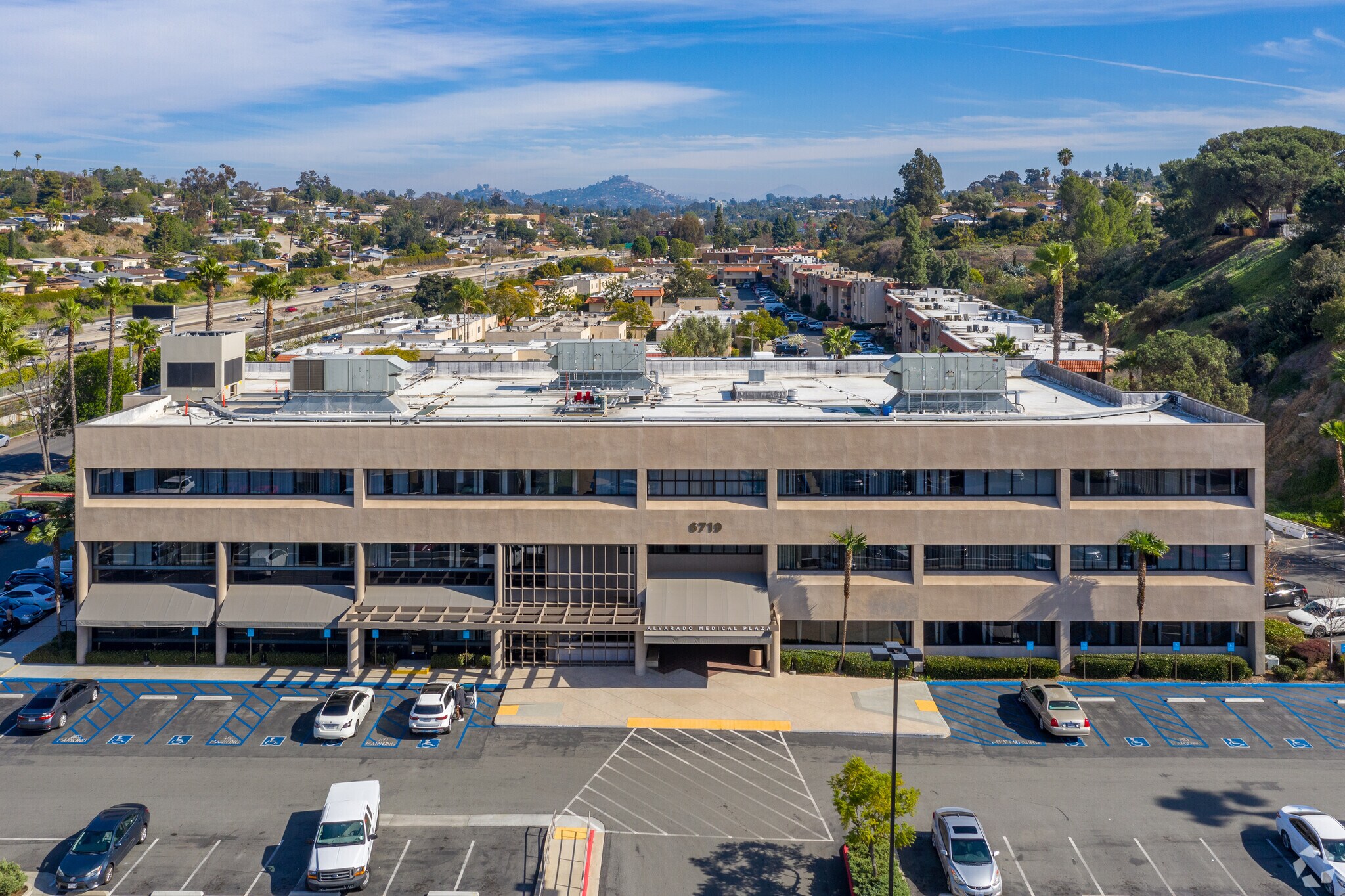 6719 Alvarado Rd, San Diego, CA à louer Aérien- Image 1 de 11