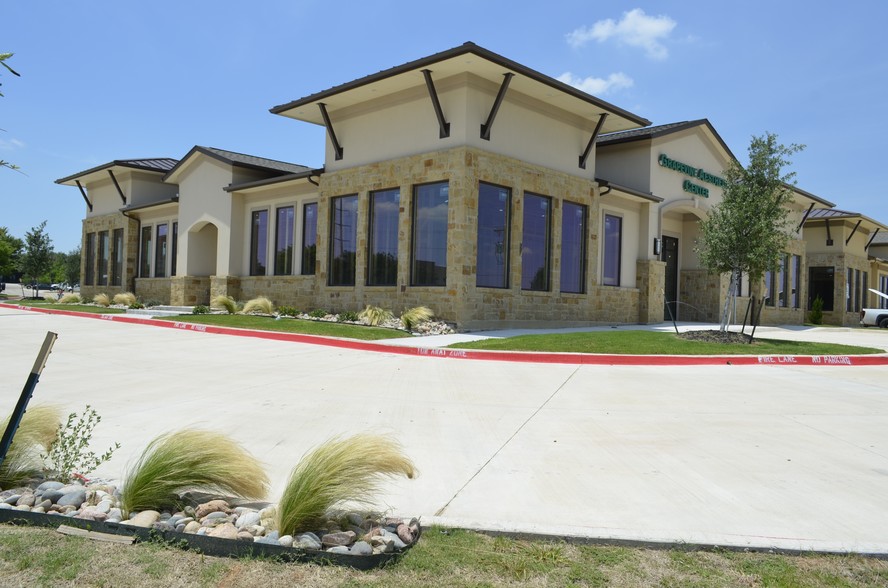 1042 Texan Trl, Grapevine, TX à vendre - Photo du bâtiment - Image 1 de 1