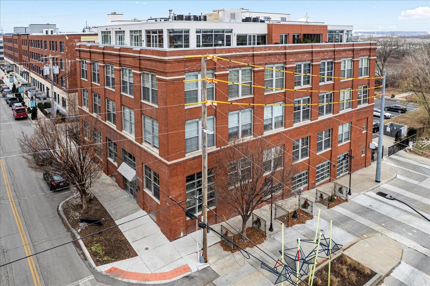 136 Main St, Kansas City, MO for sale - Primary Photo - Image 1 of 3