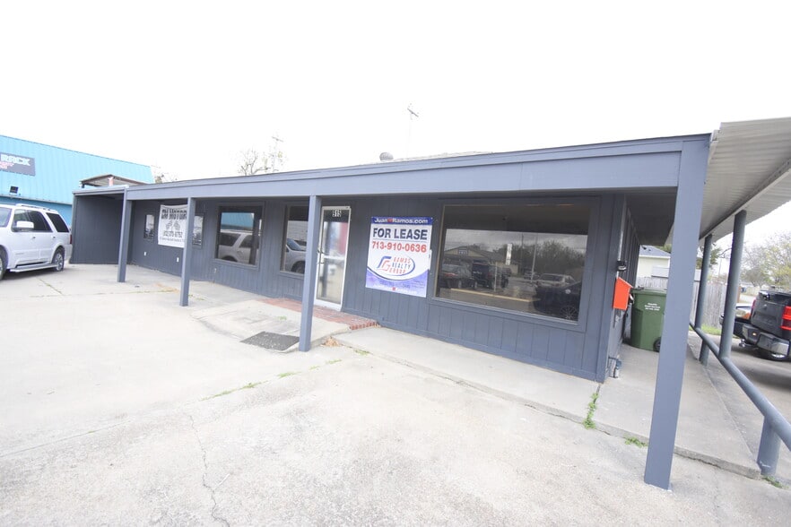 915 Spencer Hwy, South Houston, TX à louer - Photo du bâtiment - Image 2 de 11