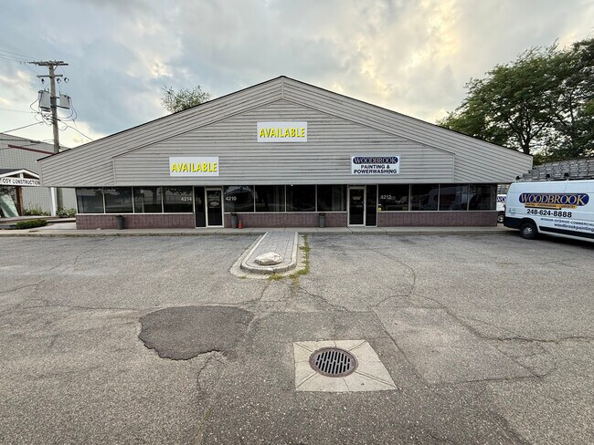 More details for 4210-4214 Martin Rd, Commerce Township, MI - Flex for Lease