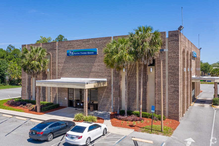 9716 San Jose Blvd, Jacksonville, FL for lease - Primary Photo - Image 3 of 6