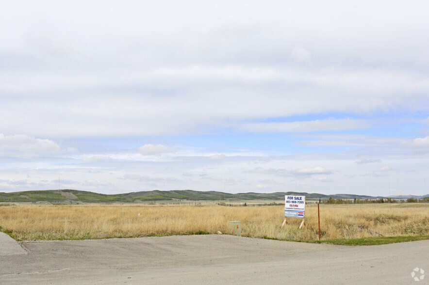 261 3rd St NE, Black Diamond, AB à vendre - Photo principale - Image 1 de 1