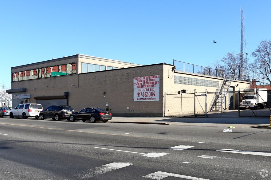 4965 Van Dam St, Long Island City, NY à vendre - Photo du bâtiment - Image 3 de 5