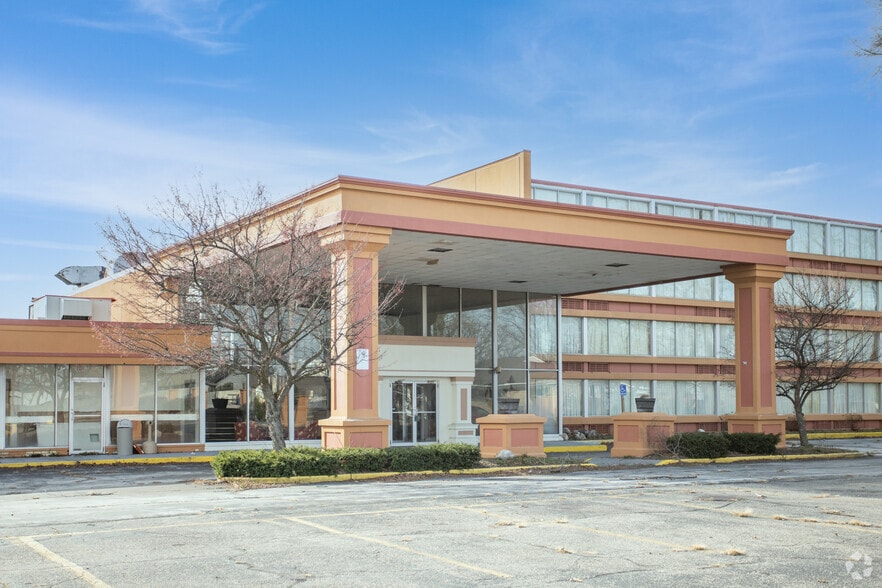 2967 Henry St, Muskegon, MI for sale - Building Photo - Image 3 of 5