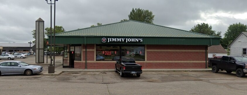 1300 Humiston Ave, Worthington, MN à louer - Photo du bâtiment - Image 3 de 3