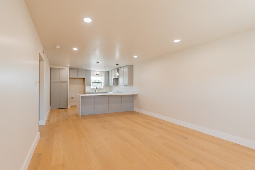 701 W Highpoint Dr, Stillwater, OK à vendre - Photo du bâtiment - Image 3 de 31