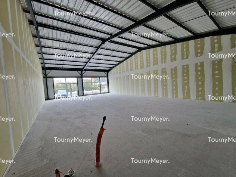 790 Route De Montpellier, Grabels for lease - Interior Photo - Image 3 of 3