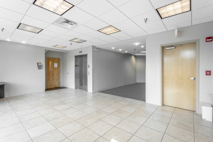 251 N Lyerly St, Chattanooga, TN à louer - Photo intérieure - Image 3 de 15