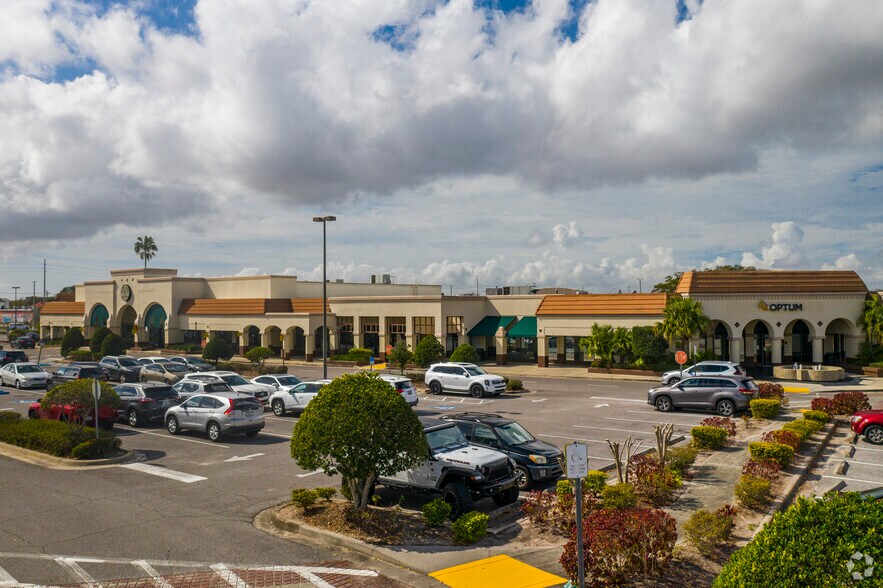 8411-8419 N Dale Mabry Hwy, Tampa, FL à louer - Photo du bâtiment - Image 3 de 40