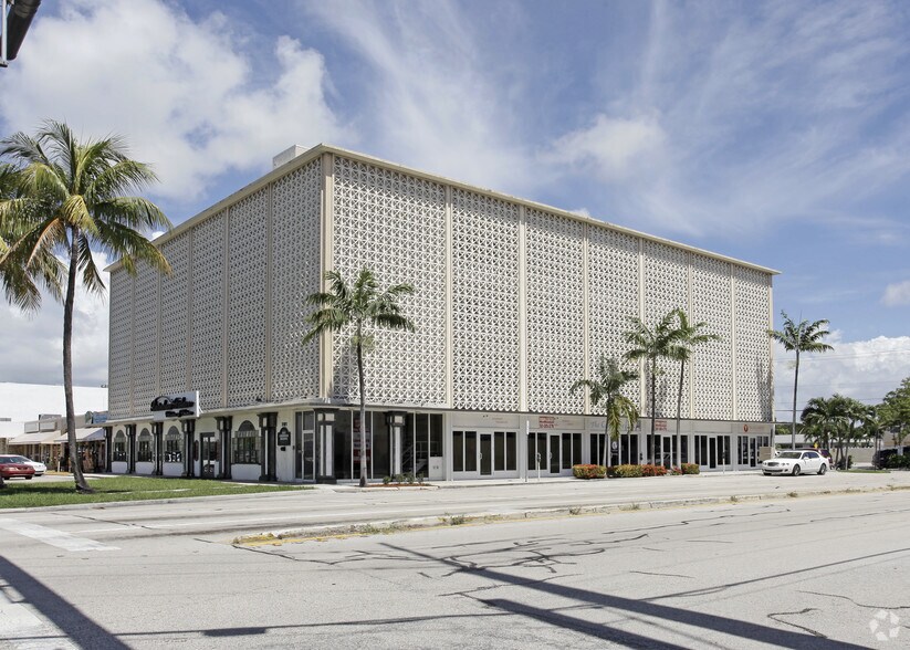 2787 E Oakland Park Blvd, Fort Lauderdale, FL à louer - Photo du bâtiment - Image 3 de 30