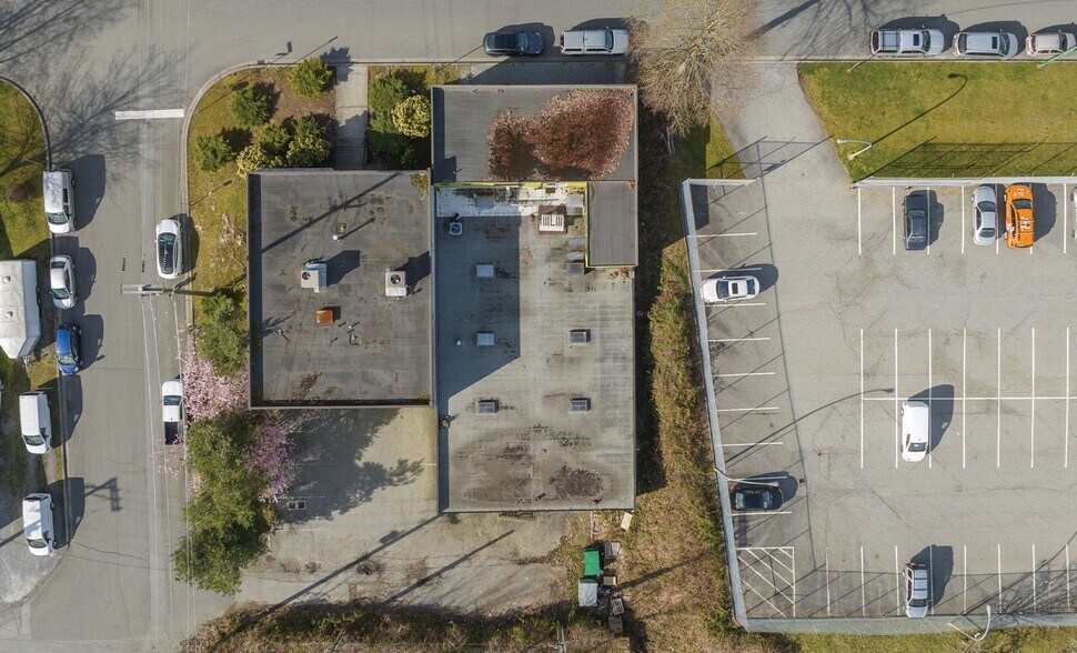 3824 William St, Burnaby, BC à vendre - Photo du bâtiment - Image 2 de 9