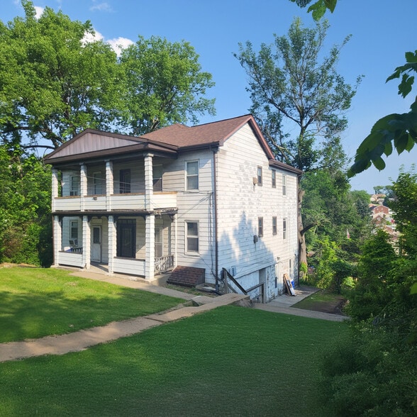 Baldwin/ Whitehall Portfolio portfolio of 3 properties for sale on LoopNet.ca - Building Photo - Image 2 of 3