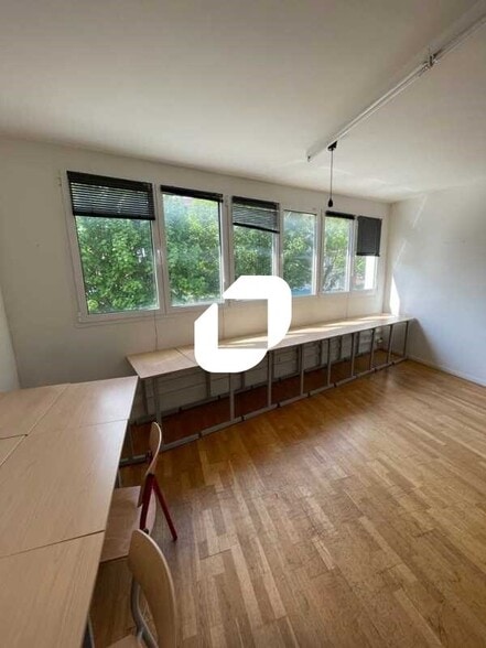 Bureau dans Montreuil à louer - Photo intérieure - Image 3 de 11