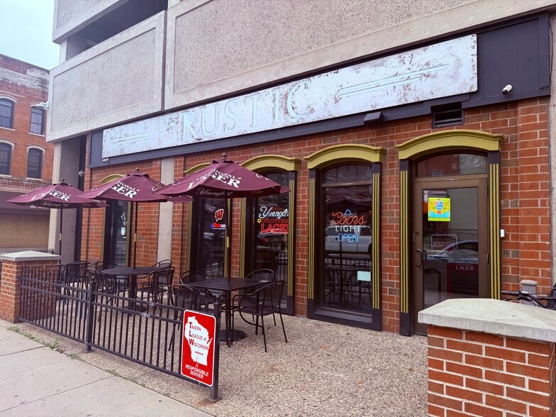103 3RD St N, La Crosse, WI for sale - Building Photo - Image 2 of 30