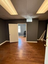 8228 W Sunset Blvd, Los Angeles, CA for lease Interior Photo- Image 2 of 5