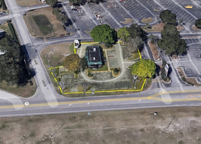 More details for 901 N Central Ave, Umatilla, FL - Land for Lease