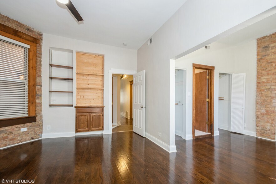 905 W Dakin St, Chicago, IL à vendre - Photo du bâtiment - Image 3 de 18