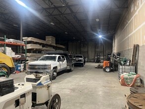 8804 Bash St, Indianapolis, IN for lease Interior Photo- Image 2 of 5