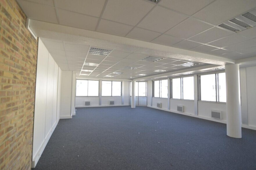 131 Boulevard Carnot, Le Vésinet à louer - Photo intérieure - Image 2 de 19