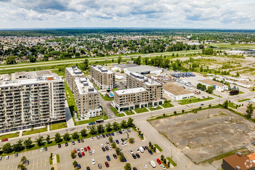 1433 Av De La Gare, Mascouche, QC à louer - Aérien - Image 2 de 5