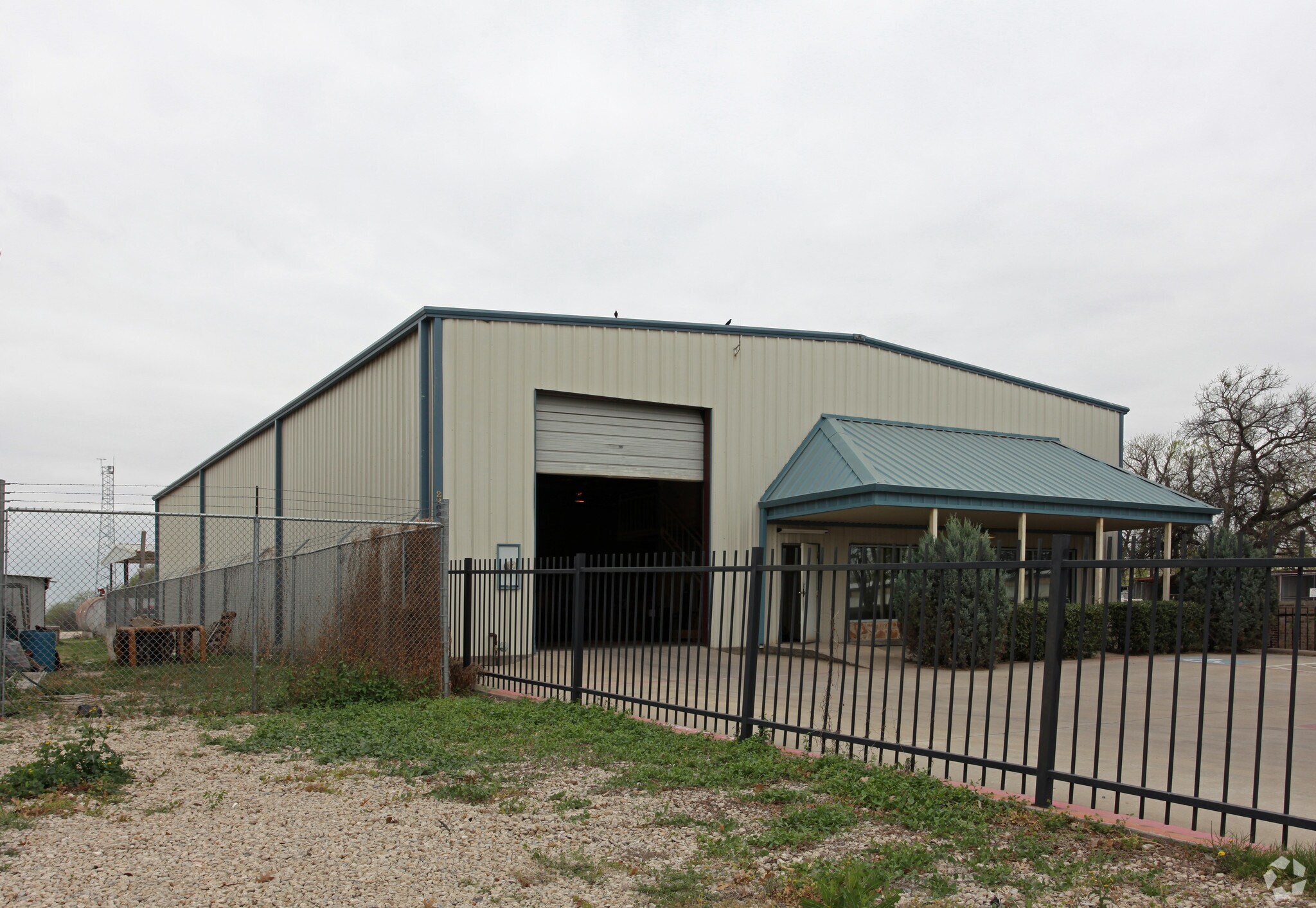 2206 Joe Field Rd, Dallas, TX à vendre Photo principale- Image 1 de 9