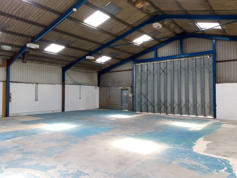 4A Dorchester Rd, Sturminster Marshall for lease - Building Photo - Image 3 of 12