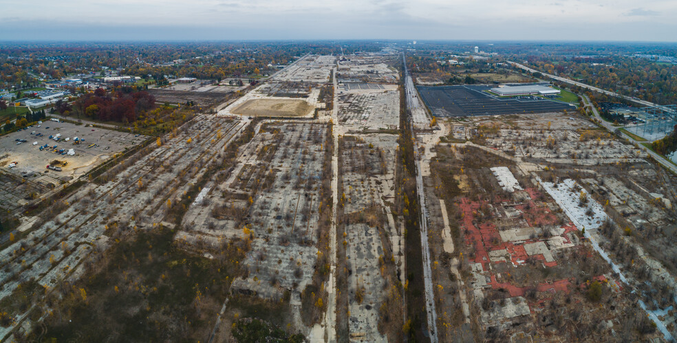 2201 Industrial Ave, Flint, MI à vendre - Photo du bâtiment - Image 1 de 25