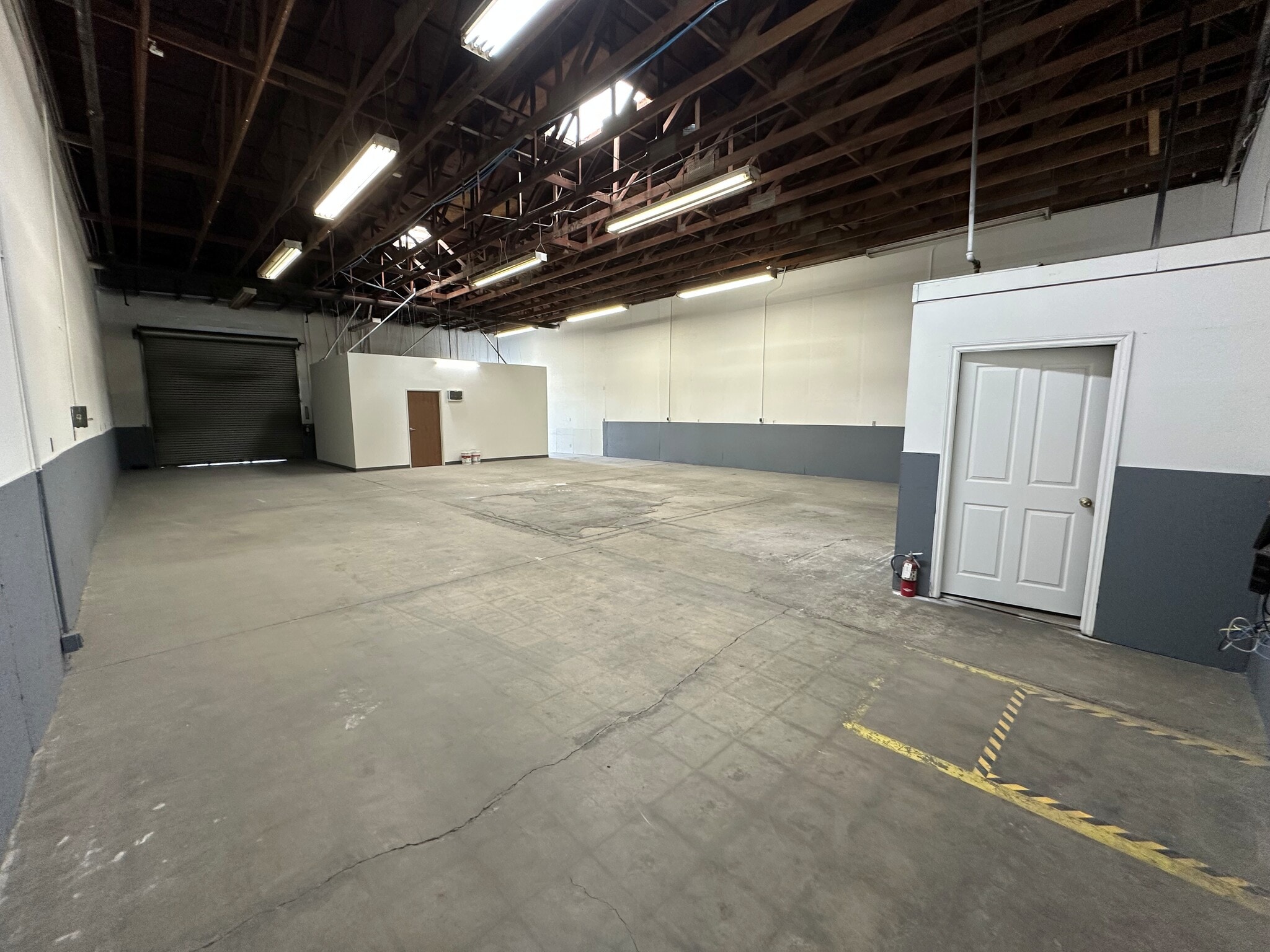 1339-1341 W Brooks St, Ontario, CA for lease Interior Photo- Image 1 of 7