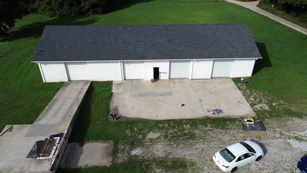 1453 Hickory Crossing Rd, Hartwell, GA for lease - Primary Photo - Image 1 of 21