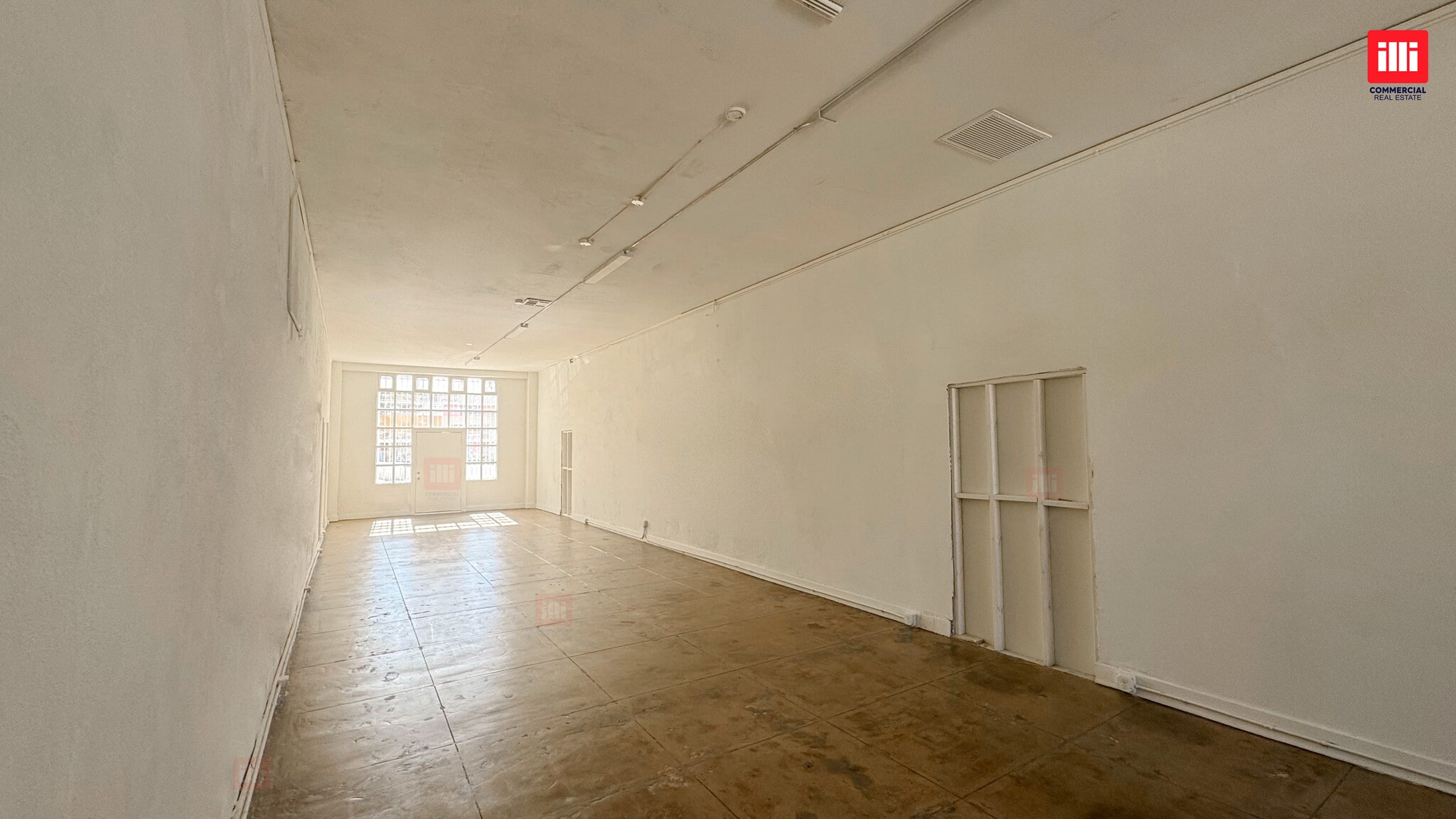 2419-2421 James M Wood Blvd, Los Angeles, CA for lease Interior Photo- Image 1 of 4