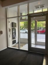 456-470 Rue De La Gauchetière O, Montréal, QC for lease Building Photo- Image 1 of 13