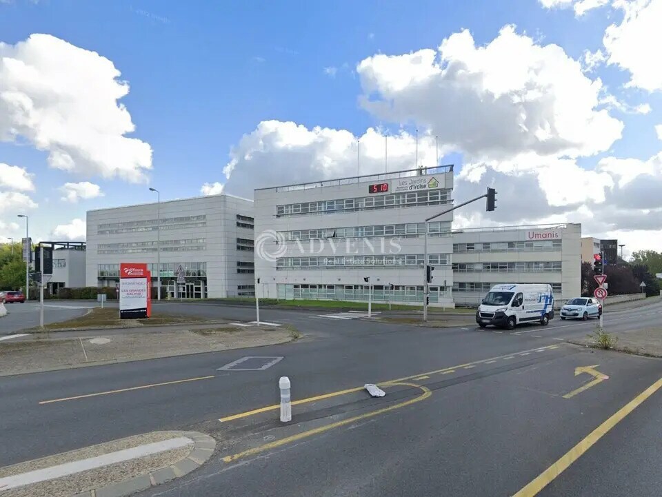 Office in Saint-Avertin for lease Building Photo- Image 1 of 8