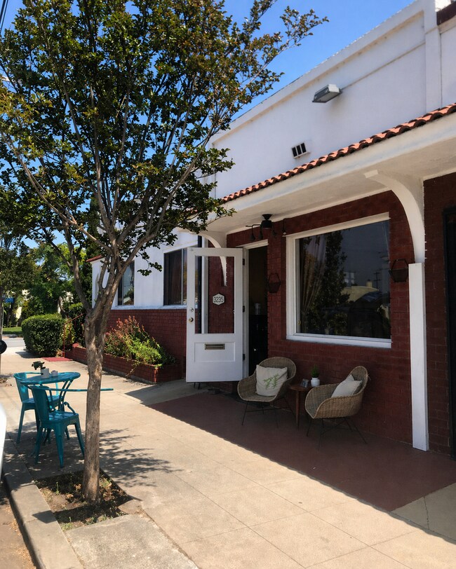 Plus de détails pour 3233 Myrtle Ave, San Diego, CA - Local d'activités à louer