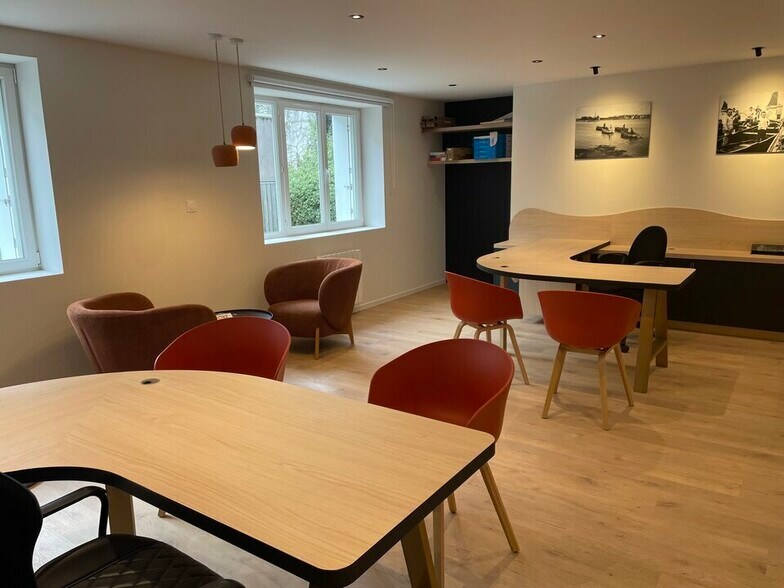 Office in Brest for lease - Interior Photo - Image 2 of 4