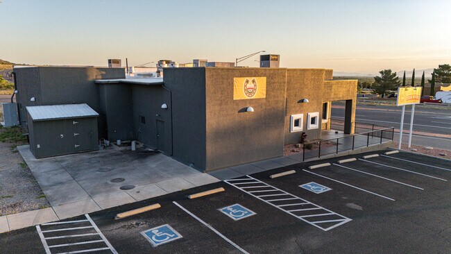 Plus de détails pour 7196 S Highway 92, Hereford, AZ - Commerce de détail à vendre