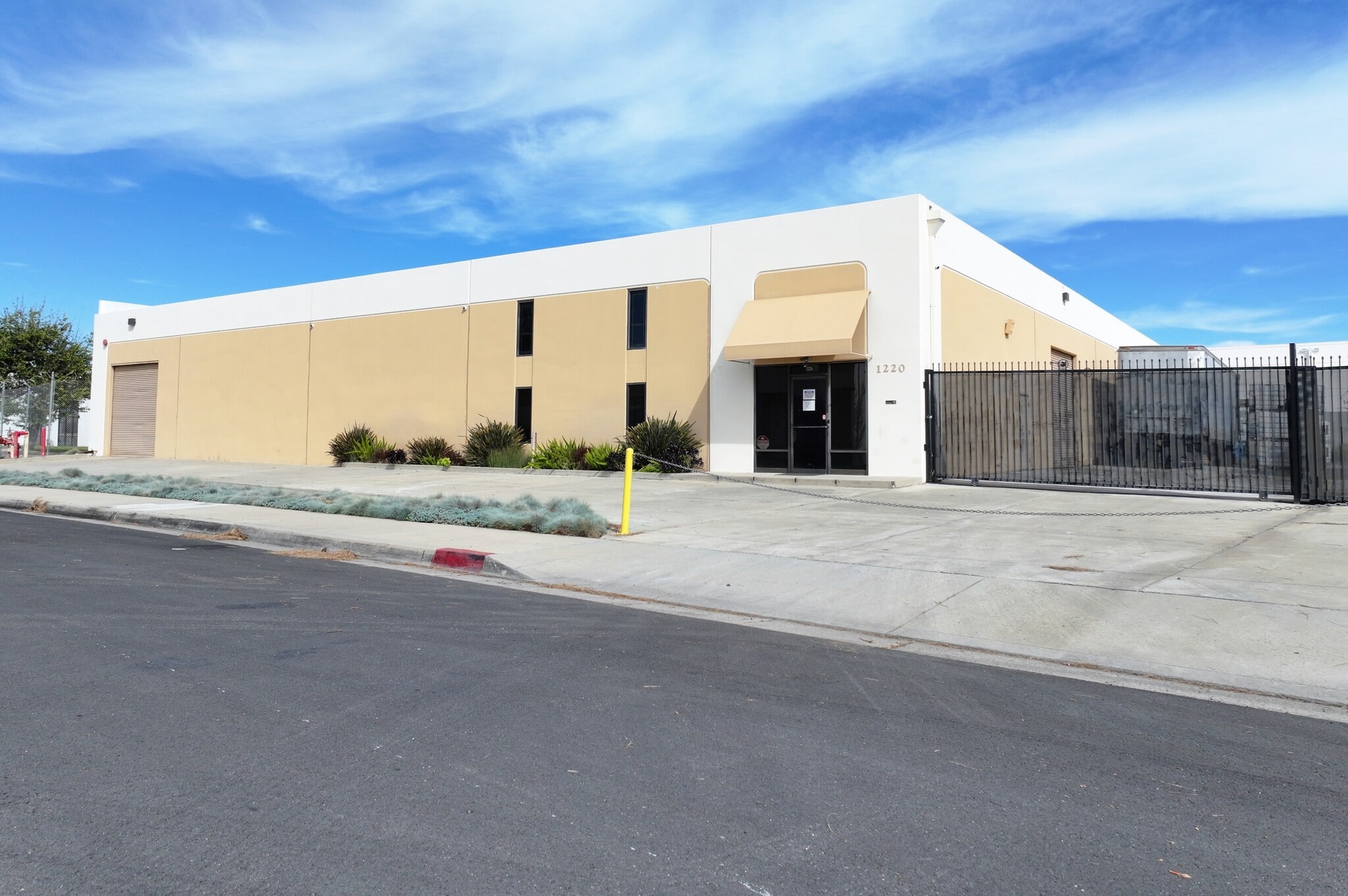 1220 N Knollwood Cir, Anaheim, CA for sale Primary Photo- Image 1 of 7