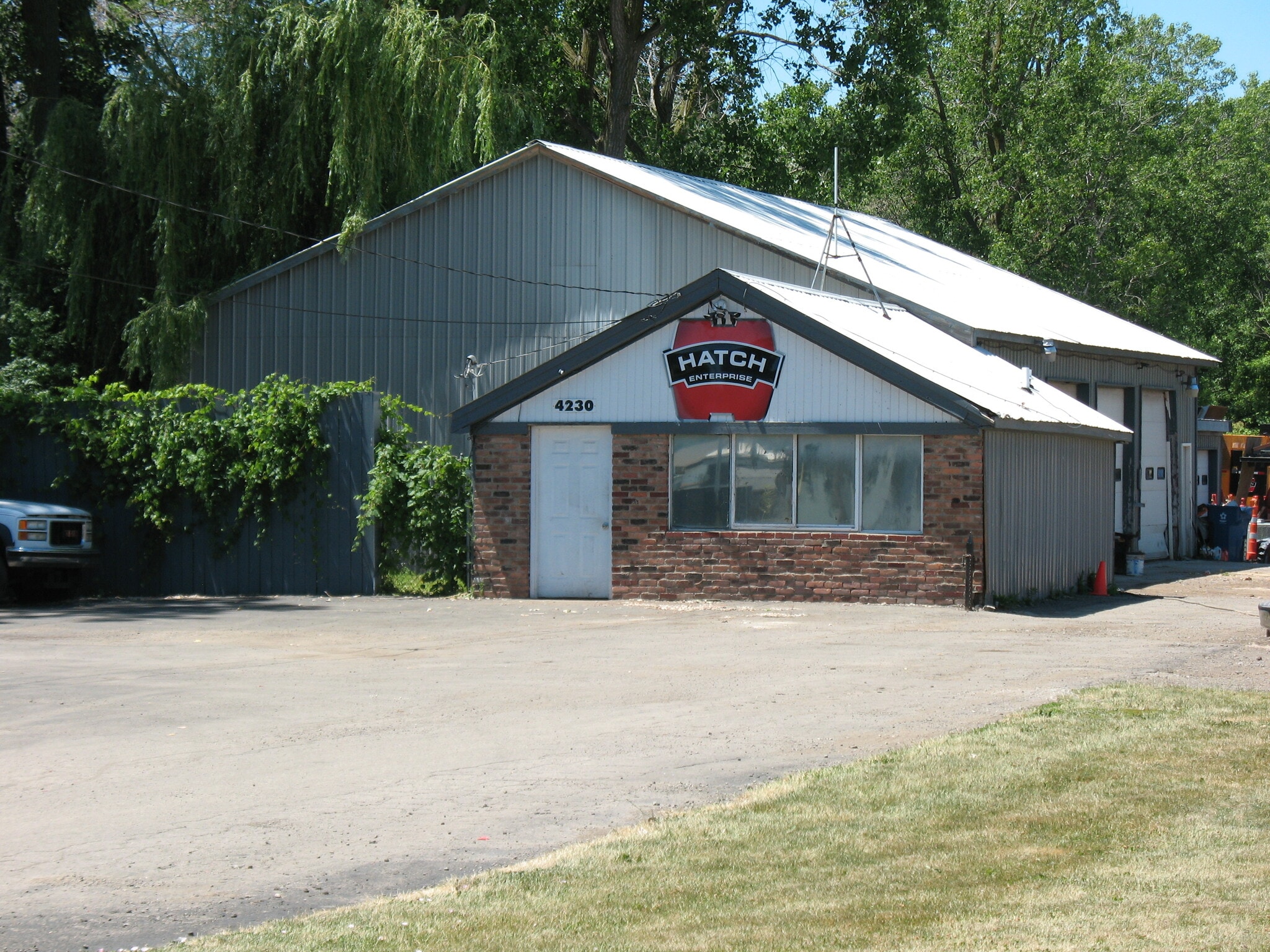 4230 Dye Rd, Swartz Creek, MI for sale Primary Photo- Image 1 of 4
