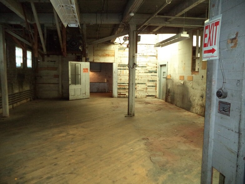 121 Valley St, Manchester, NH for sale - Building Photo - Image 3 of 30