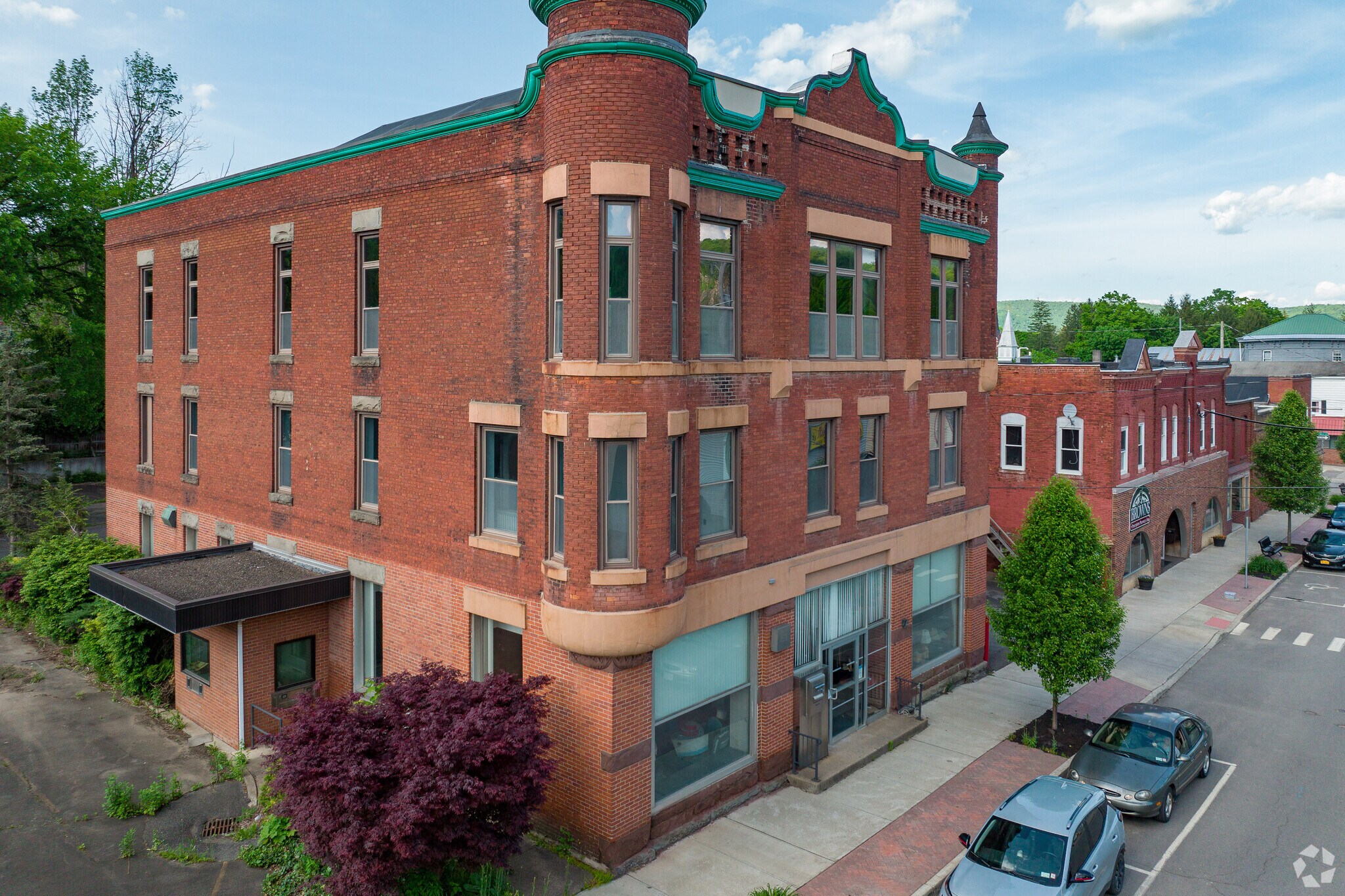 105 Front St, Deposit, NY à vendre Photo du bâtiment- Image 1 de 7