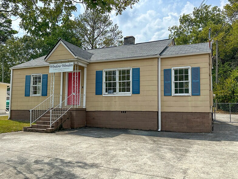 4154 Clairmont Rd, Atlanta, GA à vendre - Photo du bâtiment - Image 3 de 13