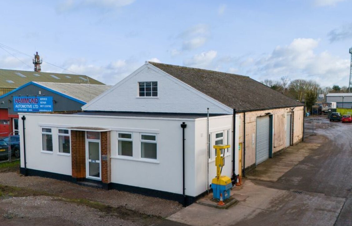 Leicester Rd, Lutterworth à louer Photo principale- Image 1 de 2