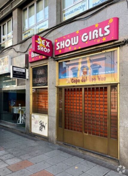 Immeuble residentiel dans Madrid, Madrid à vendre - Photo intérieure - Image 1 de 1