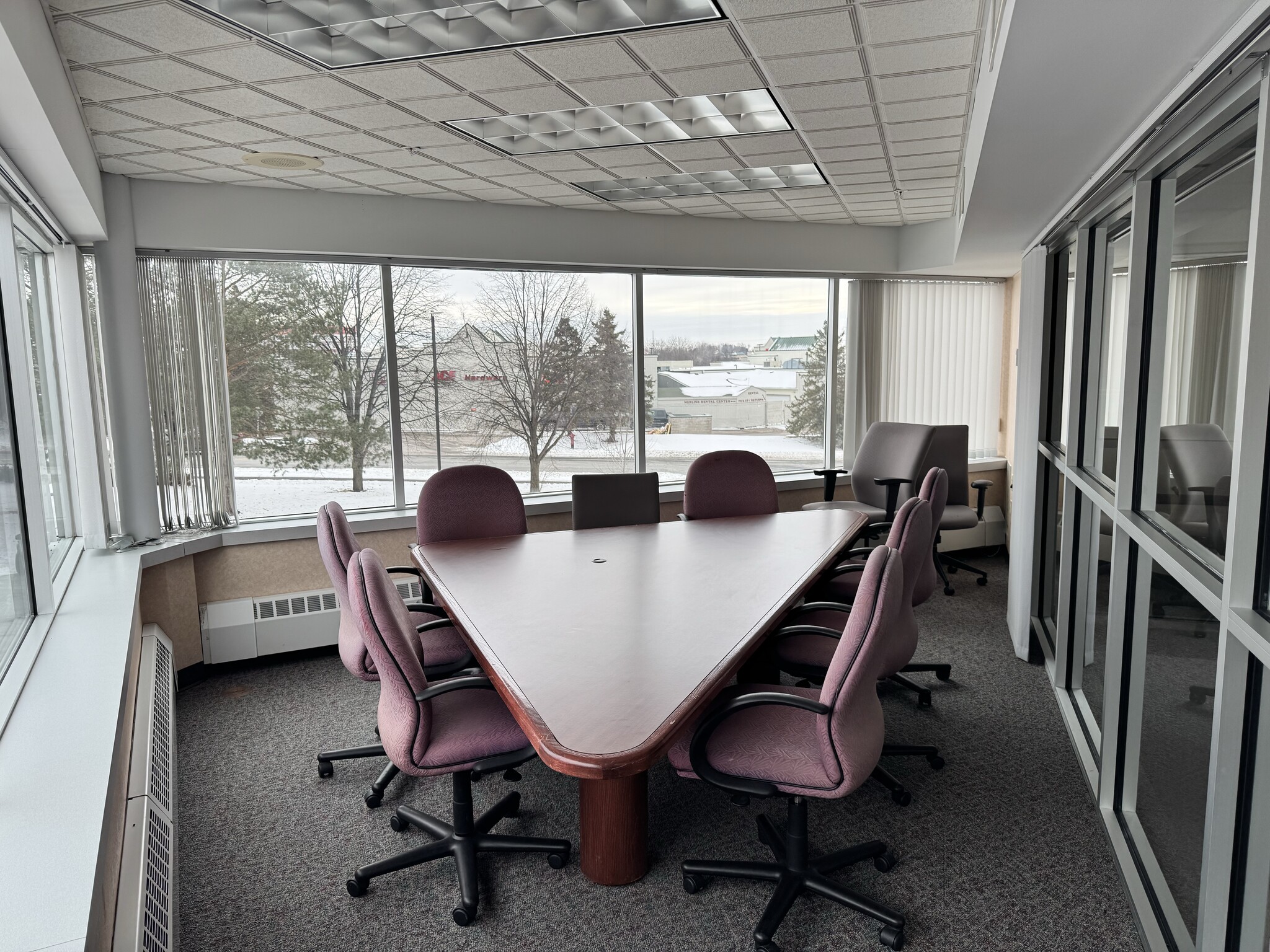 761 W 78th St, Chanhassen, MN for lease Interior Photo- Image 1 of 7