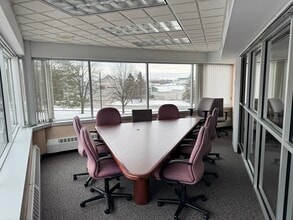 761 W 78th St, Chanhassen, MN for lease Interior Photo- Image 1 of 7